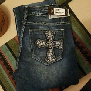 Brand New Miss Me Jeans Size 29
